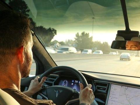 车足够安全，就能少出保，就能少交保费！