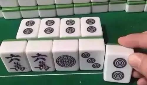 打麻将作弊手势暗语,你能看懂几个?