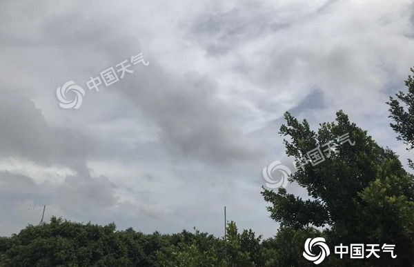 台风“杨柳”携风雨远去南方“苦夏”熬到头 台风“杨柳”携风雨远去南方“苦夏”熬到头