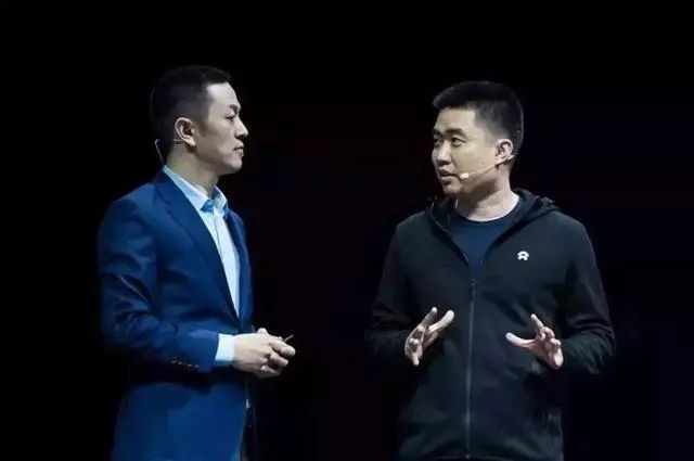 市场对新造车信心撕裂?蔚来没有未来,李想却有理想?