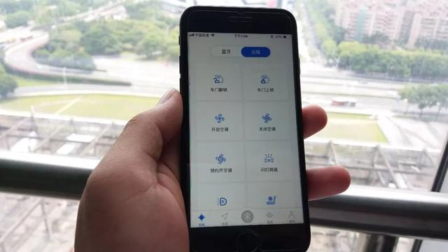 轱辘试驾|宋Pro DM开起来是性能车,坐起来是豪华车