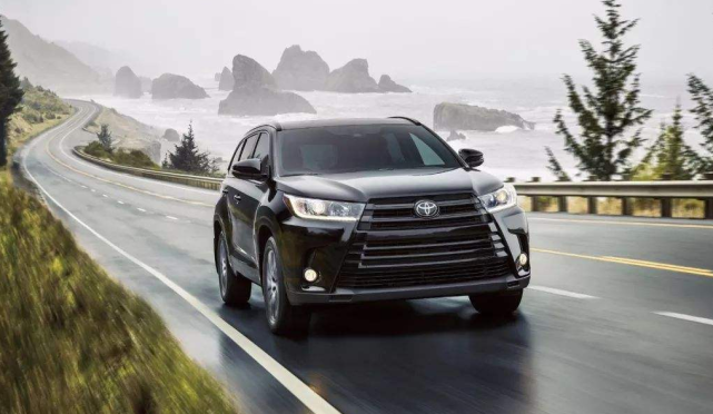 丰田新车发布!内饰奢华如宝马,见到实车让人心动