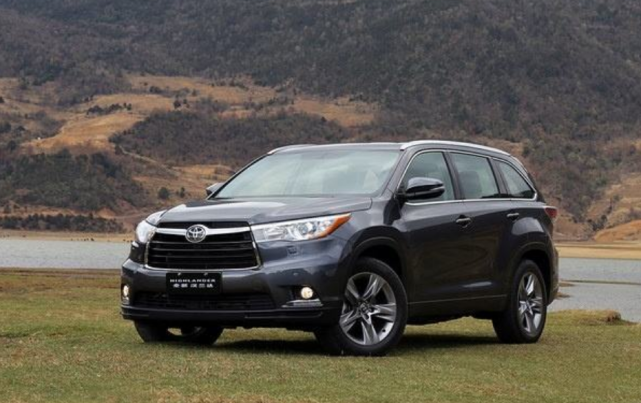 丰田新车发布!内饰奢华如宝马,见到实车让人心动