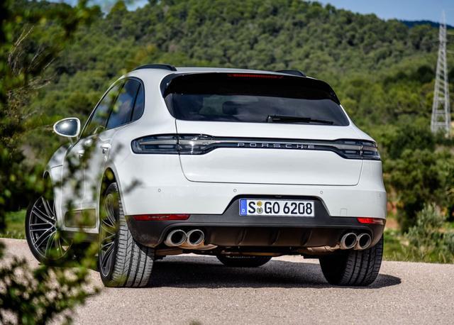 搭载2.9T双涡轮增压V6发动机,新款保时捷Macan Turbo发布