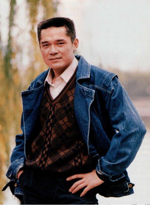 1987年风靡全国的便衣警察开拍时最大牌的是演配角的申军谊