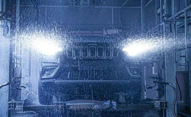 首次开放发动机工厂，Jeep告诉你它的可靠性是这样练就的！