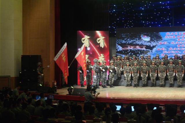 和平来之不易,捍卫和平者应当受尊重