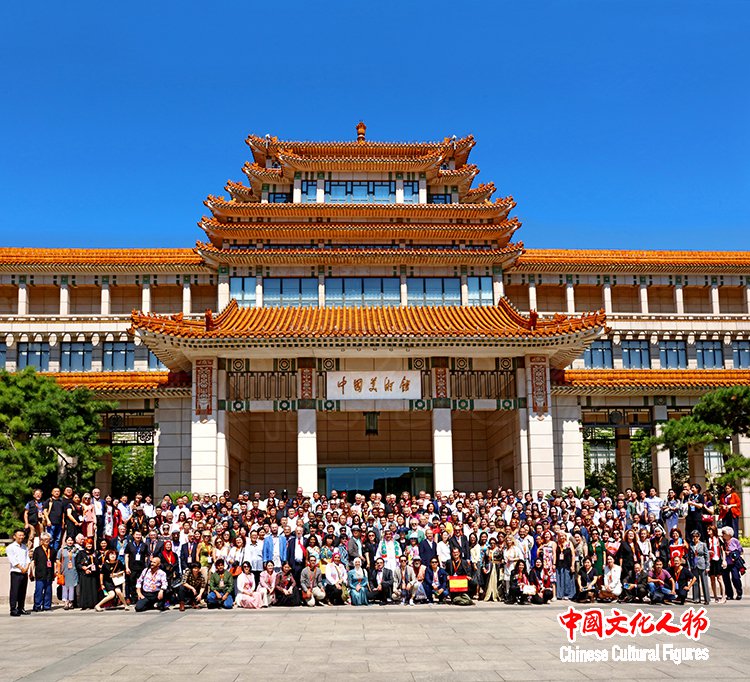 第八届北京国际美术双年展在中国美术馆隆重开幕【组图】
