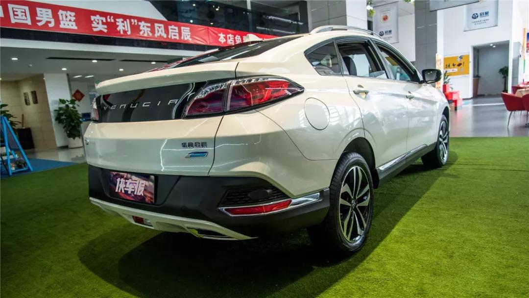 东风启辰T90:最适合买菜用的轿跑SUV【快车体验103】