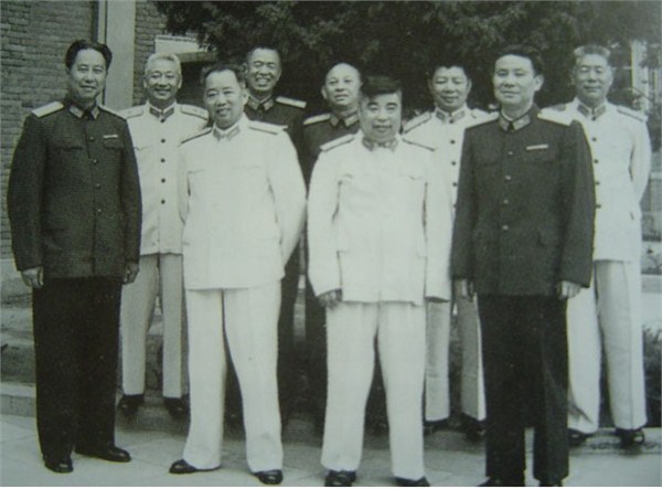 刘震|名将|将星_新浪新闻