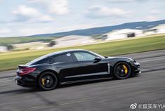 保时捷Taycan 首款纯电动跑车 明日首秀！