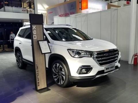 绰号“大个子”，车长达4.8米，发动机可质保百万公里