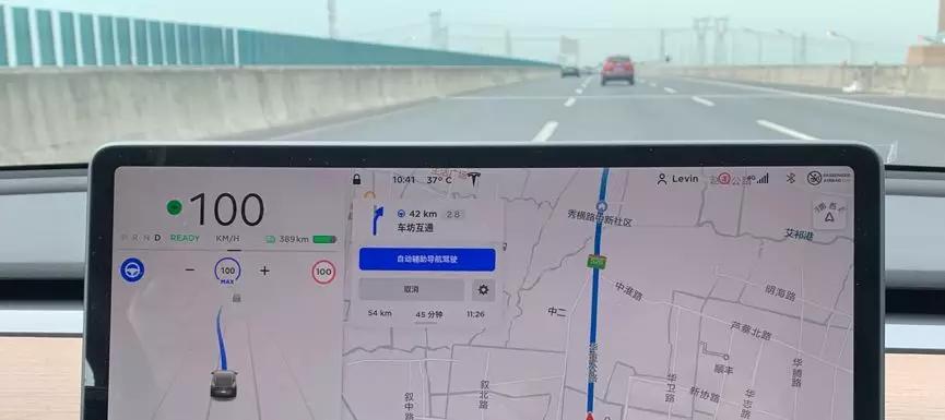 特斯拉Model 3的自动驾驶会耍一点小聪明但依然有个问题没解决好