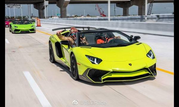 兰博基尼 VS 兰博基尼 2019迈阿密100+ 兰博基尼上路，场面壮观