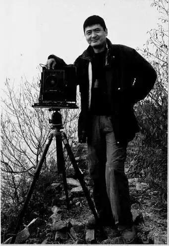 周润发拍广告自带古董照相机,不懂摄影的演员不是好的巨星