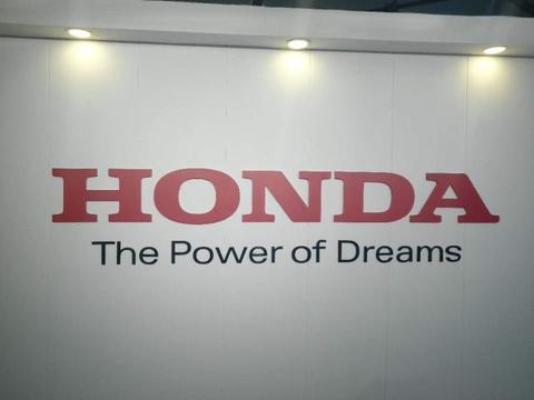 车动态：本田销量涨势凶猛；贾跃亭辞职；保时捷纯电今日首秀