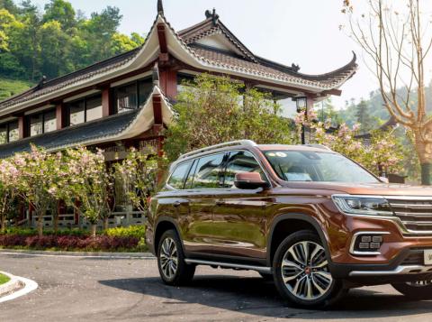 有它谁还看普拉多！上市大卖5千台，看到售价众人纷纷竖起大拇指