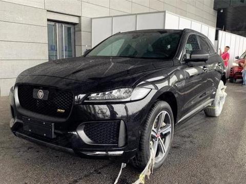 最帅“捷豹SUV”来了！全黑车身，带运动套件，2.0T爆发300马力