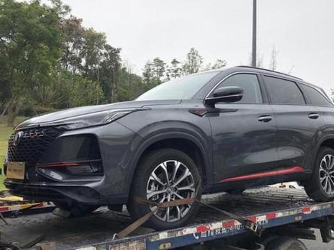 CS75 PLUS/哈弗F7/宝骏RC-6“碰头”了，谁才是最靓的国产崽？