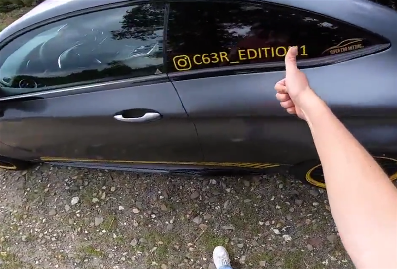 又一台奔驰AMG新车,V8引擎,745匹马力3秒破百,还自带大尾翼