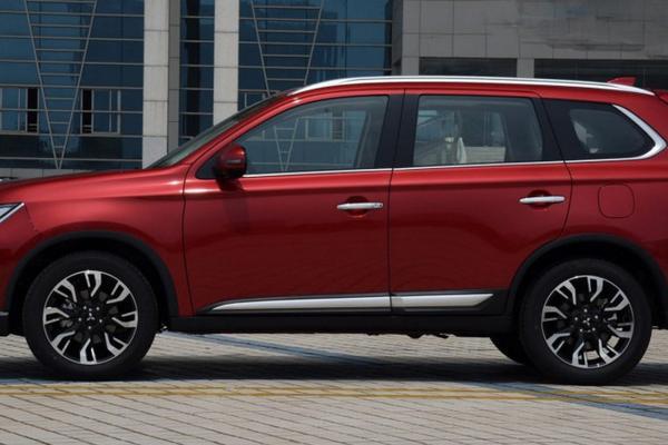 手持15万多选它！比本田CRV便宜，实力媲美途观，真正的日系品质