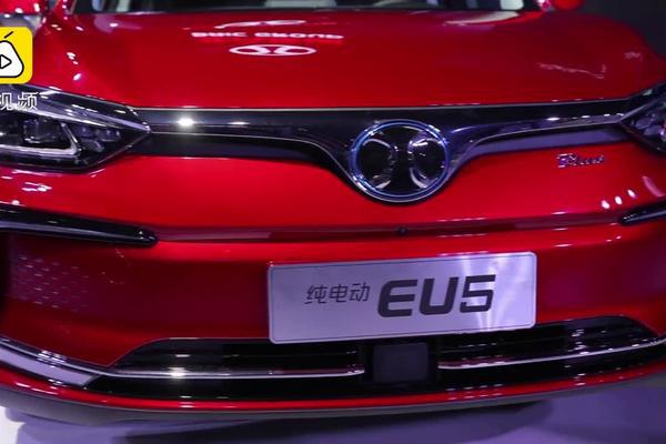 续航超500公里，北汽又出一款硬车