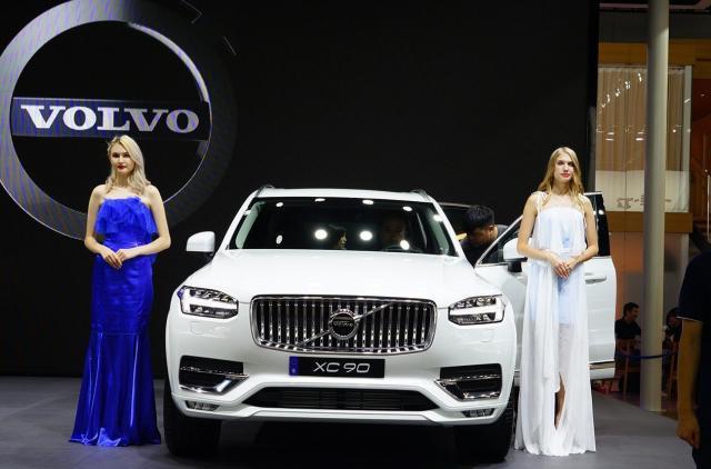 最安全的汽车!沃尔沃XC90改款上市,这次依然是“安全牌”