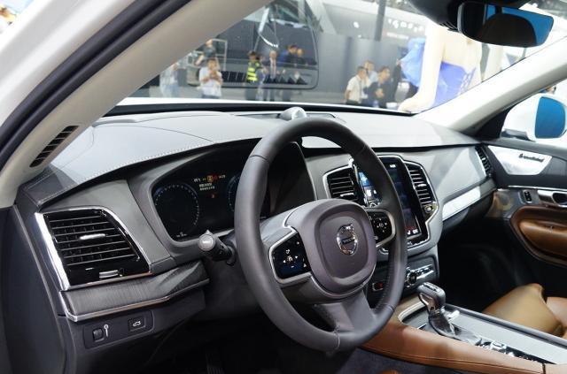最安全的汽车!沃尔沃XC90改款上市,这次依然是“安全牌”
