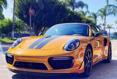 Porsche 911 turbo s，早些时候拥有这样的超跑
