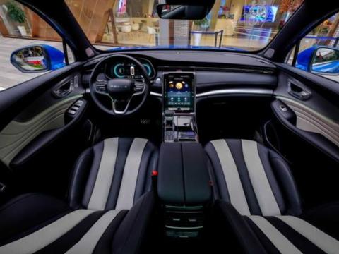 预售14.98万，实售仅10万出头，173马力起步直怼H6