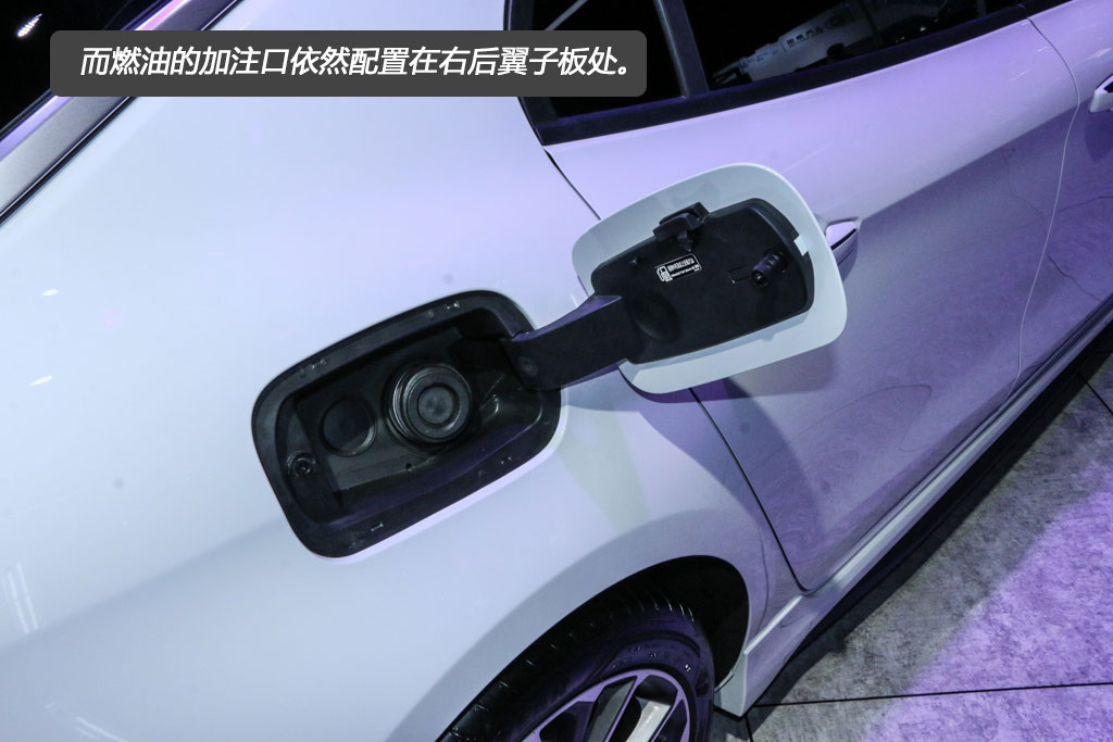 新车图解|百公里油耗仅1.6升？图解领克03 PHEV