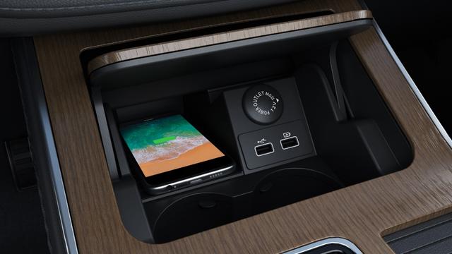 捷途两款新车重磅上市 x70S EV与x70你爱谁