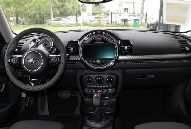 新款MINI CLUBMAN上市 售24.58-31.98万