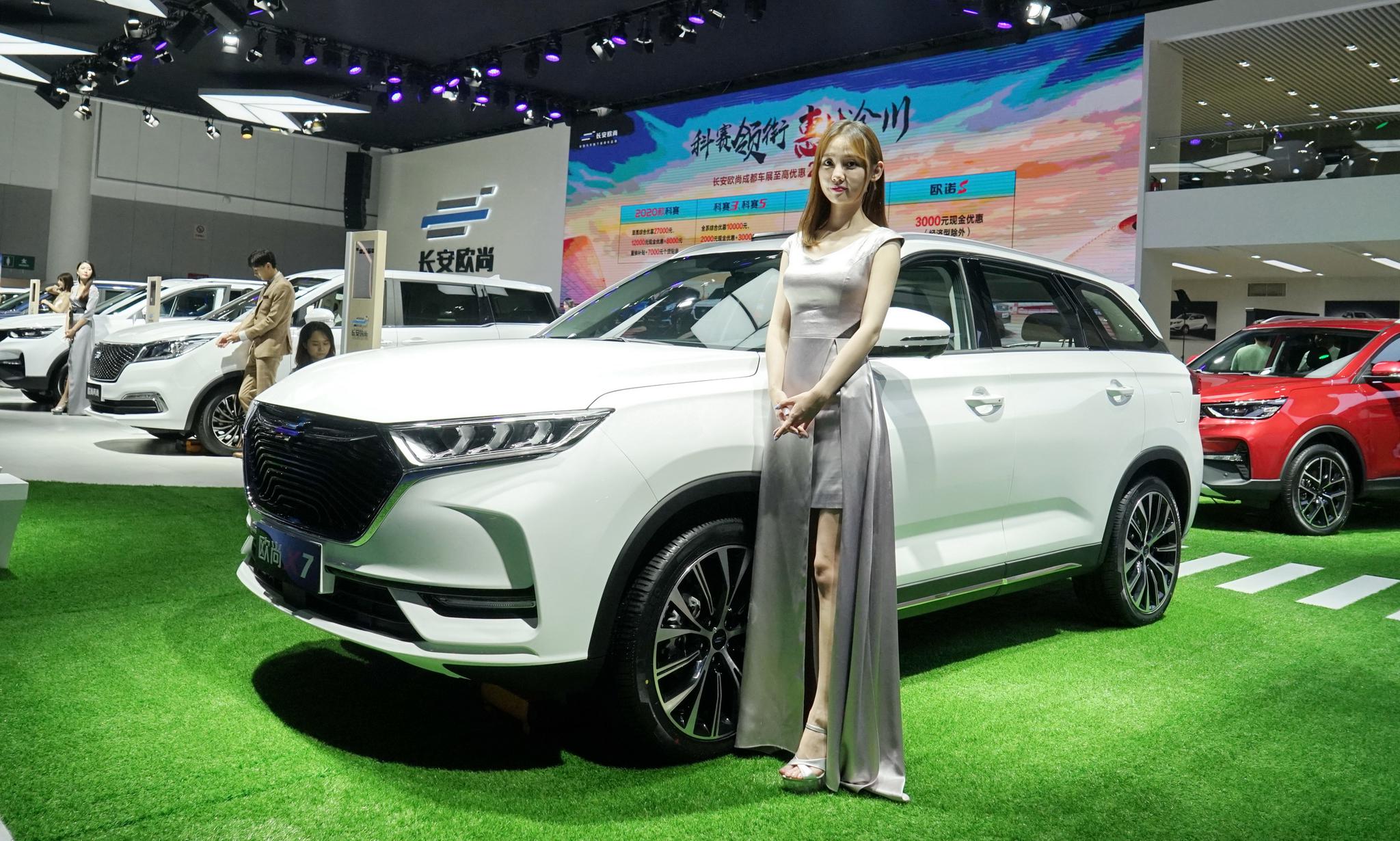 有实力的三排座紧凑型SUV，长安欧尚X7