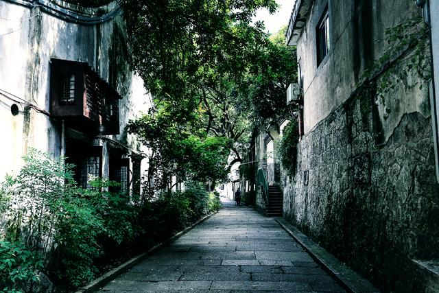 城市中心的水乡老街--绍兴仓桥直街和八字桥