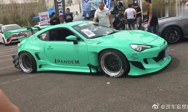 改装过后的丰田86，造型神似保时捷，快来欣赏一下吧！