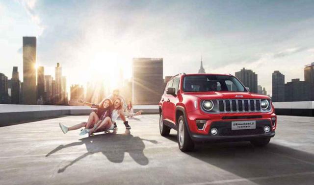 2019成都车展:搭载全新1.3T发动机,新款Jeep自由侠车展亮相