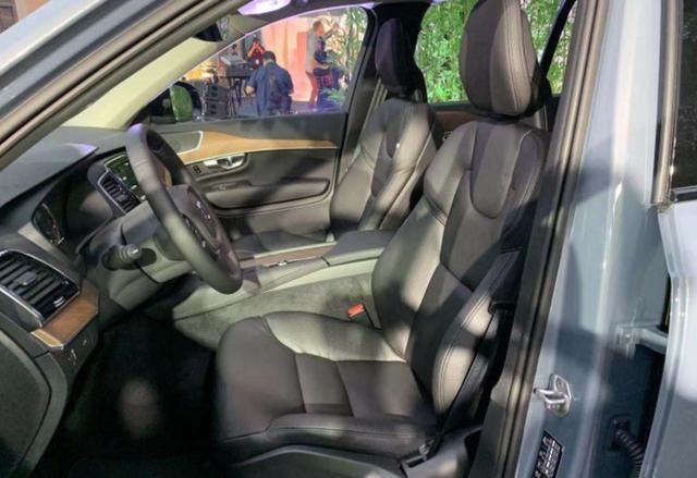 2019成都车展:新沃尔沃XC90上市,售价63.39万元起
