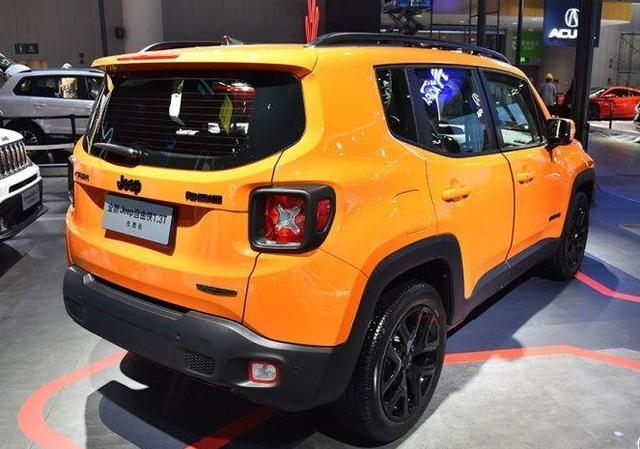 2019成都车展:搭载全新1.3T发动机,新款Jeep自由侠车展亮相