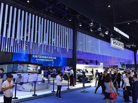 电动车扎堆发布，一体式大屏泛滥！从成都车展看汽车新趋势！