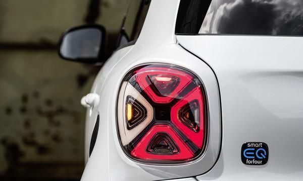 Smart电动小车改款 EQ fortwo、forfour法兰克福车展亮相