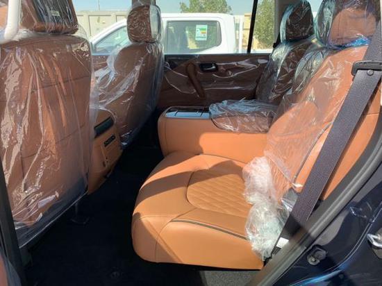 英菲尼迪QX80曾经的百万豪车 如今已不足百万