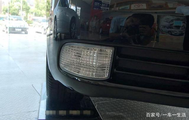 老车才是经典,07款丰田老皇冠装威威360汽车软包鉴赏