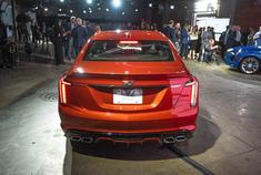 成都车展凯迪拉克CT5没看够？  来看看CT5-V 香不香