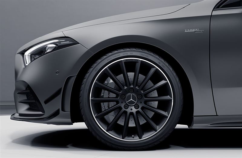 40万起,最便宜的AMG!国产加长的奔驰AMG A35 L将对战奥迪S3