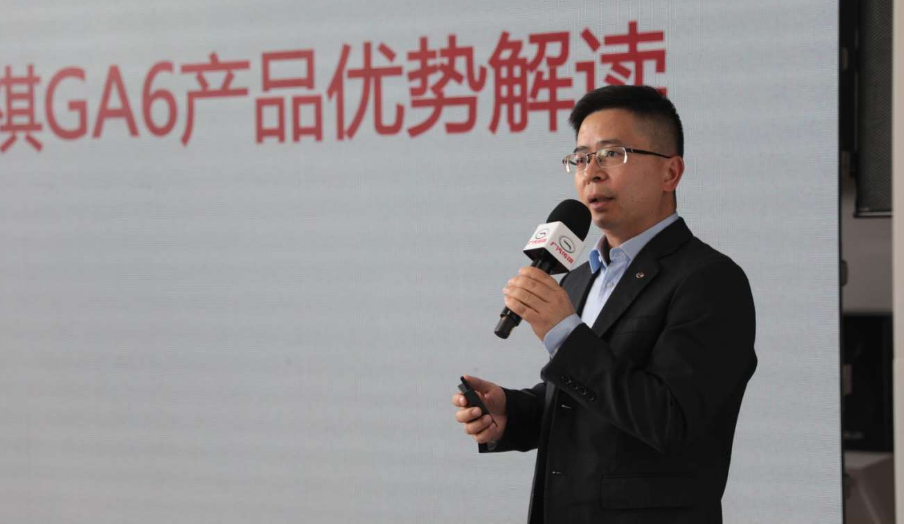 10-15万选朗逸还是传祺GA6?听听三位用户怎么说