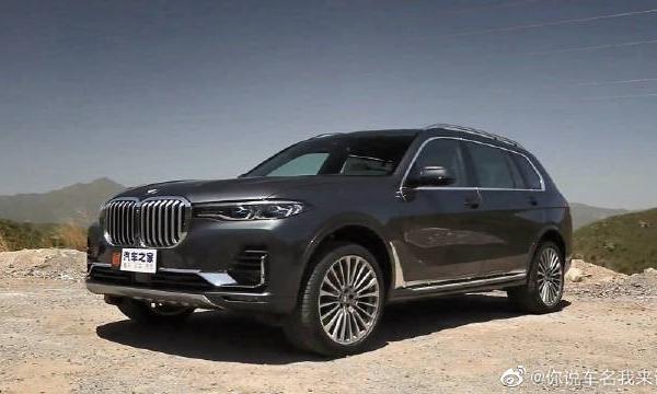 旗舰的姿态！试驾宝马X7xDrive40i，完美的操作感。