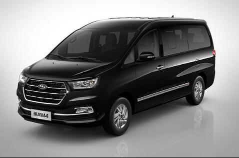 9万多的瑞风M4新款，被5万多五菱宏光反杀，网友:五菱宏光这么屌