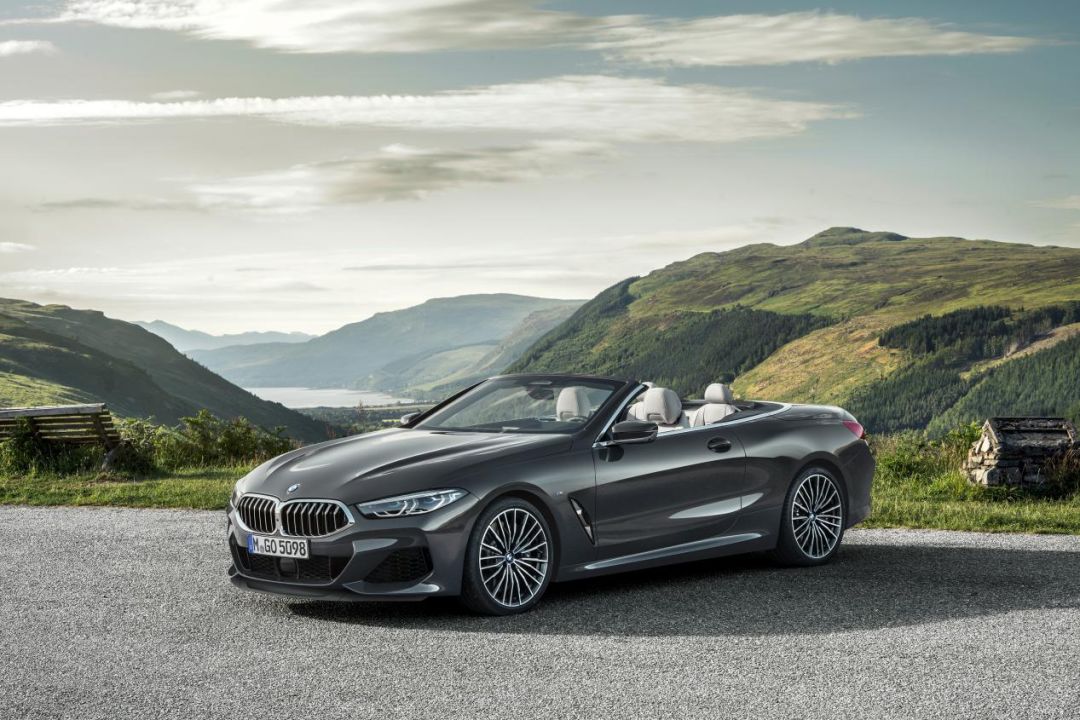 全新BMW 8系上市!运动、豪华兼顾!真香!