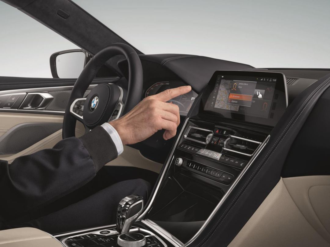 全新BMW 8系上市!运动、豪华兼顾!真香!